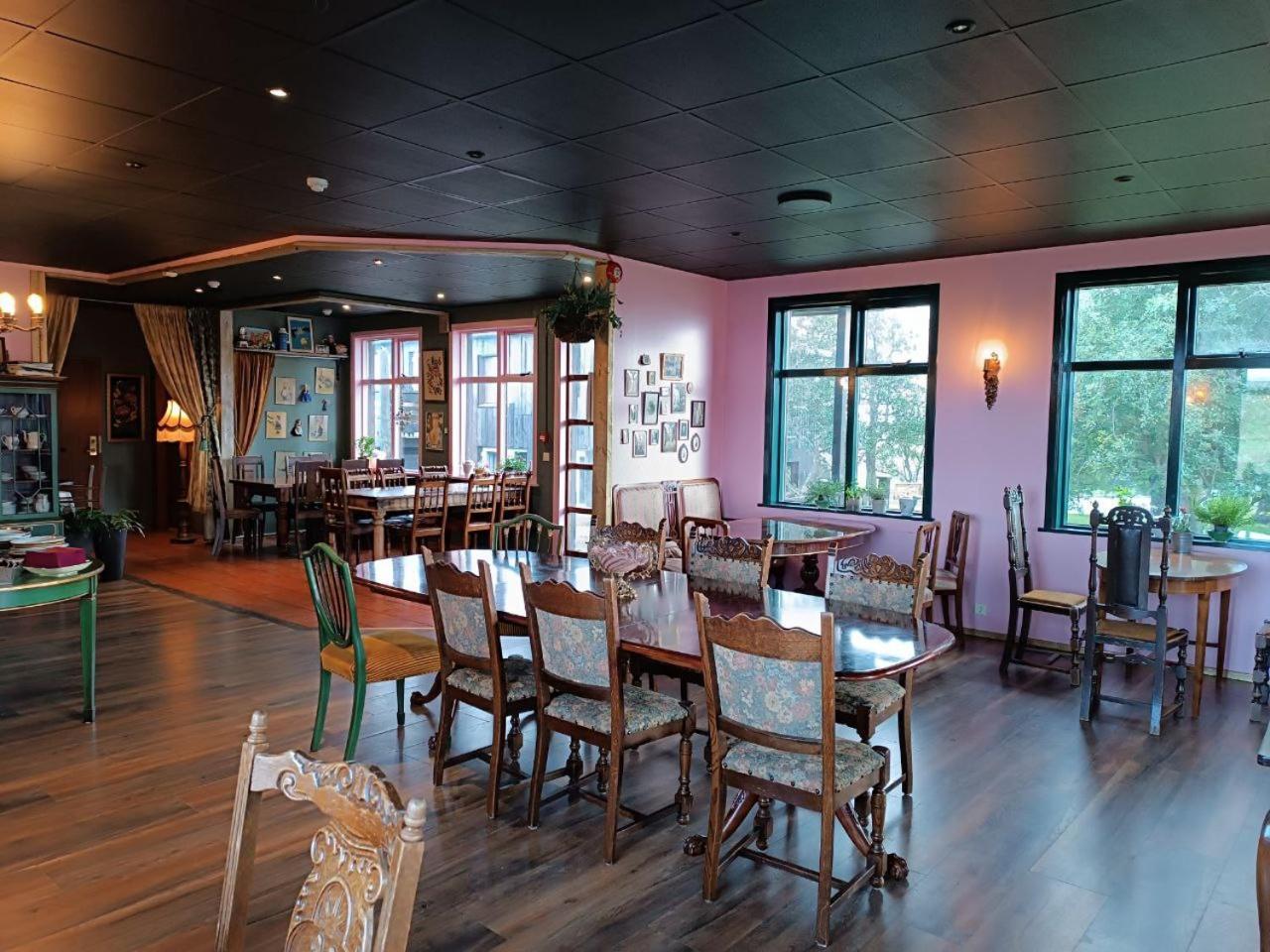 Bru Country Estate Hotel Selfoss Exterior photo