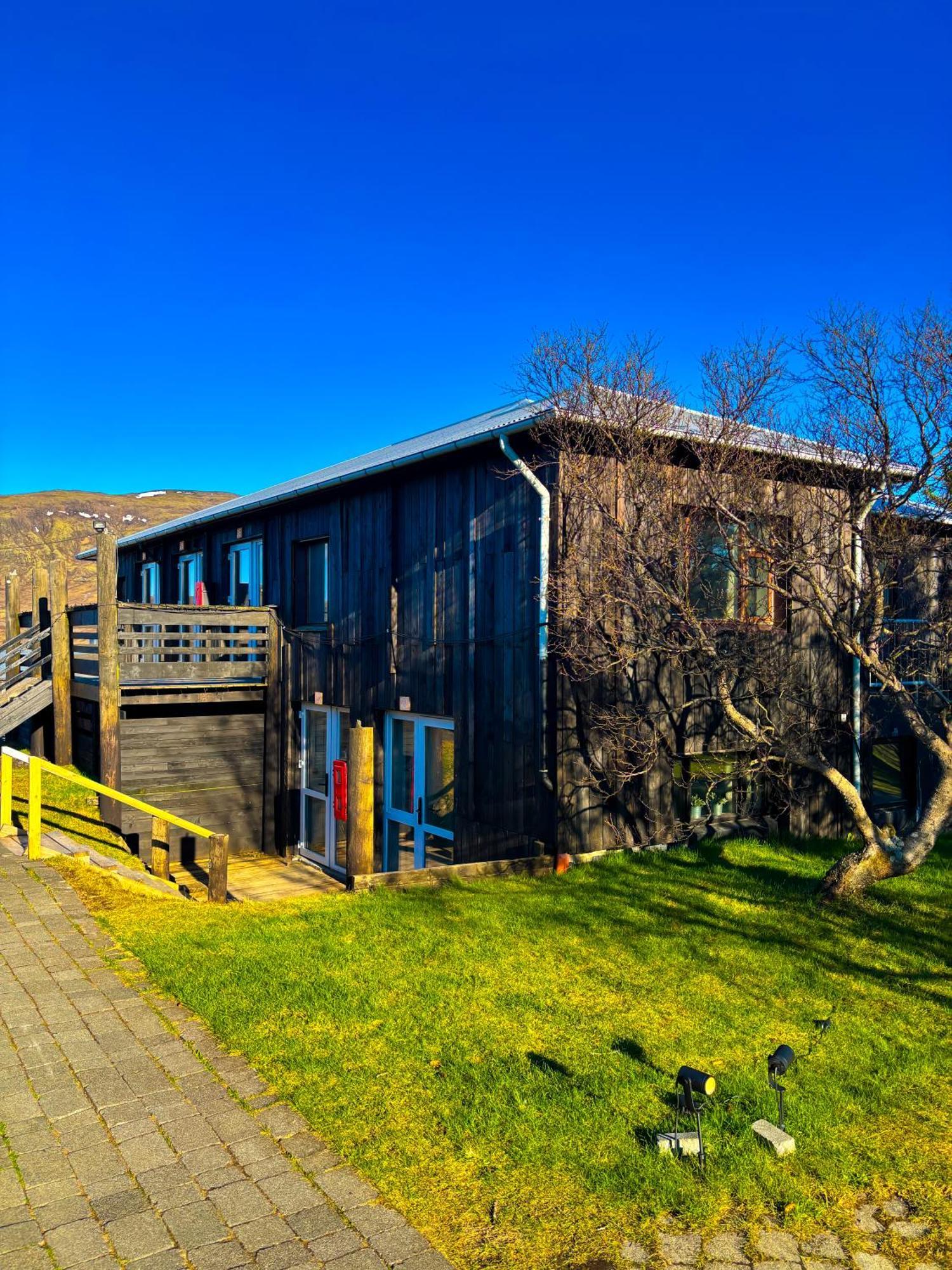 Bru Country Estate Hotel Selfoss Exterior photo